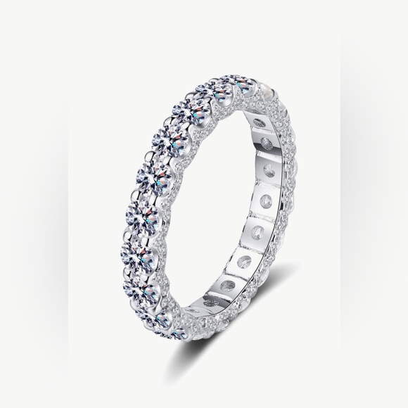 2.1 Carat Moissanite Ring